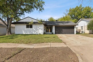 1133 SE 2nd St, Grand Prairie, TX 75051