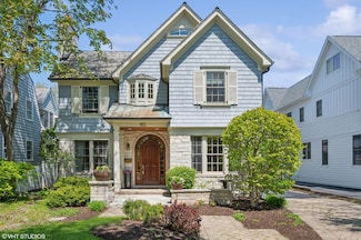 953 Spruce St, Winnetka, IL 60093