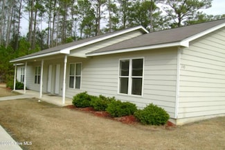 245 Lakewood Dr Unit A, Jacksonville, NC 28546