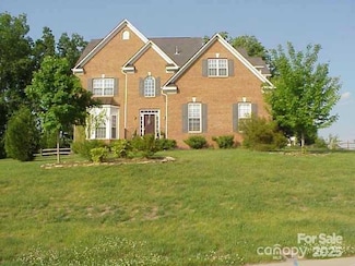 7786 Windsor Forest Place, Harrisburg, NC 28075