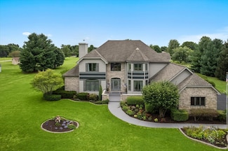 37W681 Cigrand Ct, Batavia, IL 60510