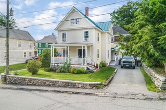 54 Church St, Newport, NH 03773