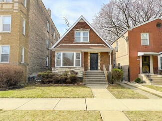 10436 S Eberhart Ave, Chicago, IL 60628