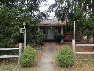 207 Aurora St, Delmont, PA 15626