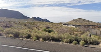 3374 Arizona 68, Golden Valley, AZ 86413