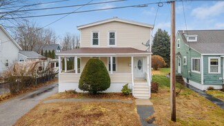 10 Roebuck Ave, Saco, ME 04072
