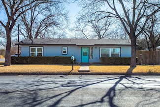 599 E Highway St, Fredericksburg, TX 78624