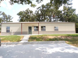 106437 Rodeo Dr, McLoud, OK 74851