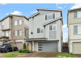 12379 SE Goali Ct, Happy Valley, OR 97015