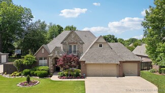8906 E 110th St, Tulsa, OK 74133