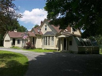 181 Linehouse Rd, North Grosvenordale, CT 06255