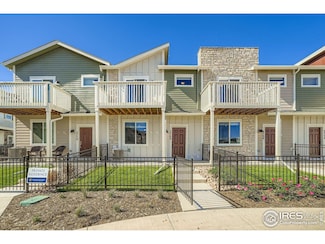 2768 Bear Springs Cir, Longmont, CO 80503
