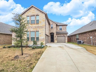 290 Shari Dr, Midlothian, TX 76065