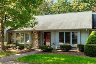 2607 Spring Bridge Cir, Greensboro, NC 27410