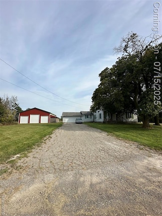 7037 Nichols Rd, Swartz Creek, MI 48473