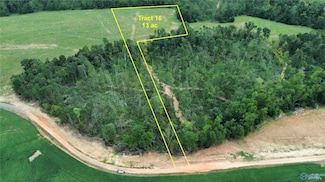 16 Holland Rd, Athens, AL 35614
