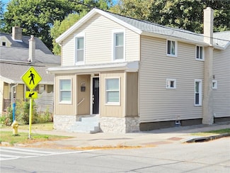 136 Gregory St, Rochester, NY 14620