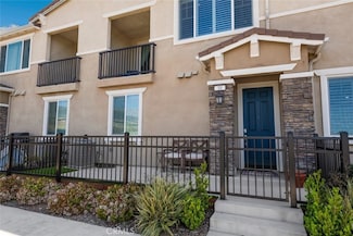 16540 Wyndham Ln Unit 10, Fontana, CA 92336