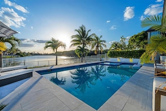 226 SW 180th Ave, Pembroke Pines, FL 33029