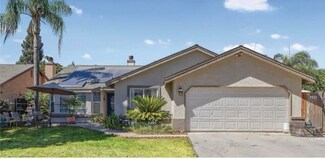 394 Greg St, Farmersville, CA 93223
