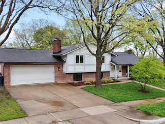 2055 Mershon Dr, Ann Arbor, MI 48103