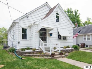 443 Bates St, Jackson, MI 49202