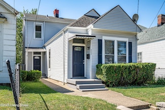 992 Goss Ave, Louisville, KY 40217