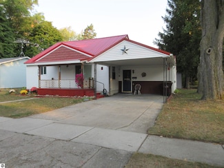 619 E Emerson St, Ithaca, MI 48847