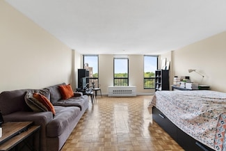 44 Washington St Unit 1208, Brookline, MA 02445