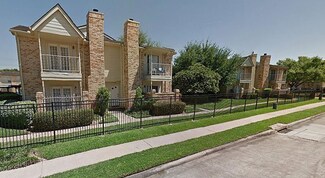 1515 Sandy Springs Rd Unit 404, Houston, TX 77042