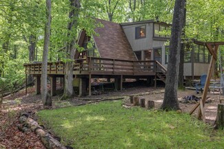 1202 Whitetail Point Dr, Innsbrook, MO 63390
