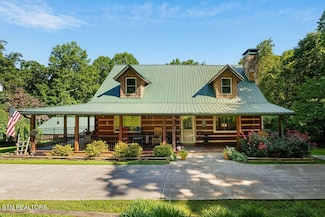 257 Copenhaver Rd, Lenoir City, TN 37771