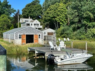 28 Little River Rd, Cotuit, MA 02635