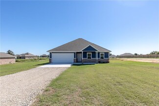 15961 Prairie Rose Dr, McLoud, OK 74851