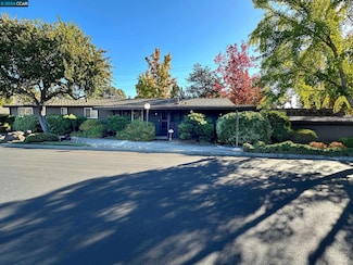 1201 Monument Blvd Unit 4, Concord, CA 94520