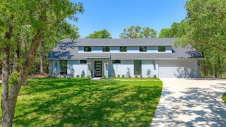 231 Stonewall Dr, Streetman, TX 75859
