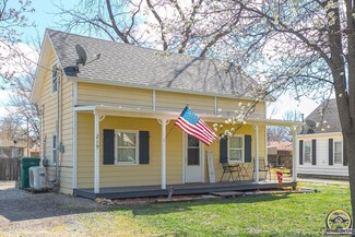 219 Cedar St, Perry, KS 66073