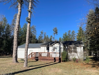101 E Sunset Dr, Roscommon, MI 48653