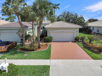 10664 Royal Caribbean Cir, Boynton Beach, FL 33437