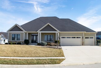 15208 Candlestick Ct, Fort Wayne, IN 46814
