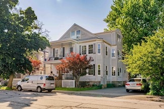 119-121 Dexter Ave, Watertown, MA 02472