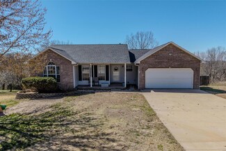 20255 Harlequin Ln, Dixon, MO 65459