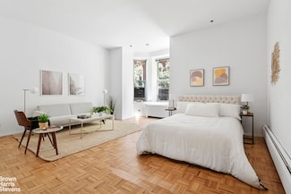 60 Pineapple St Unit 1F, Brooklyn, NY 11201
