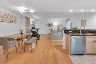 4301 Park Ave Unit 406, Union City, NJ 07087