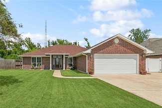 380 Oak Point Dr, La Place, LA 70068
