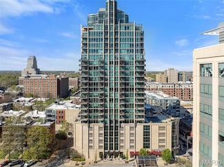 4909 Laclede Ave Unit 805, Saint Louis, MO 63108