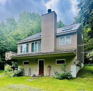 476 Edie Ln, Jamaica, VT 05343
