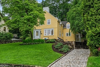 362 Highland Ave, Montclair, NJ 07043