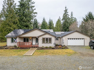 166 Nelson Creek Ln, Port Angeles, WA 98363