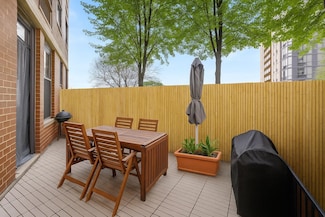 102 Christopher Columbus Dr Unit 709, Jersey City, NJ 07302